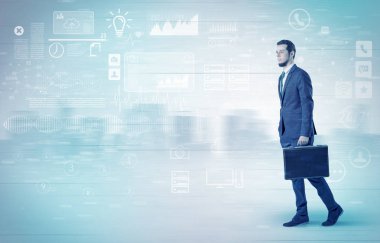 İşadamı ile veritabanı kavramı yürüyüş