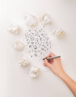 El buruşuk kağıt yazma