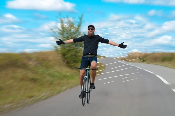 Casual wielrenner fietsten zeer snel — Stockfoto