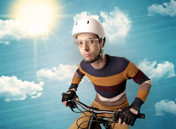 Nerd renner met fiets- en mooi weer — Stockfoto