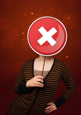 Tutan kadın x işareti