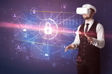 Adam ile 3d ağ kavramı kilidini Vr koruyucu gözlük