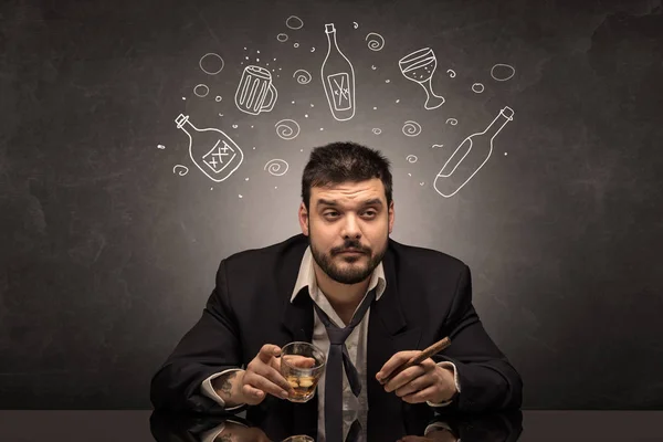 Hombre borracho con concepto de botellas de alcohol de garabato —  Fotos de Stock