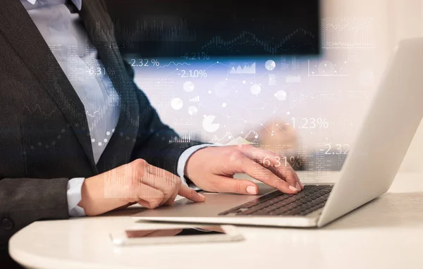 Business woman working on laptop with financial report concept — Stock Photo, Image