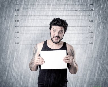 Gangster hapiste yakalandı