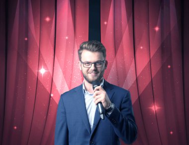 İşadamı holding mikrofon