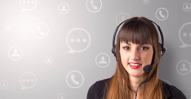 Kadın telemarketer kavramı