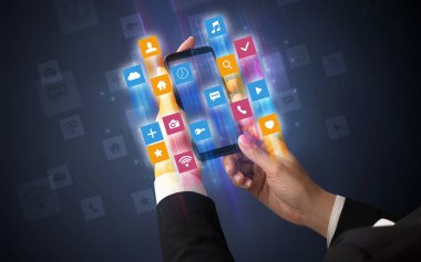 Smartphone ile açısal app simgeleri kullanarak ele
