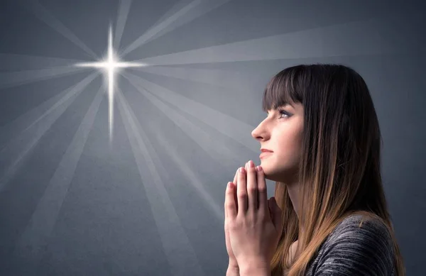 Praying girl concept — Stock Photo, Image