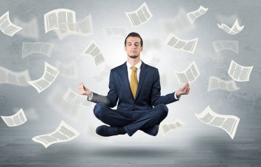 Uçan kağıt kavramı ile meditasyon işadamı