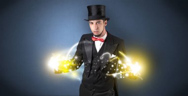 Onun gücü elinde tutan sihirbaz