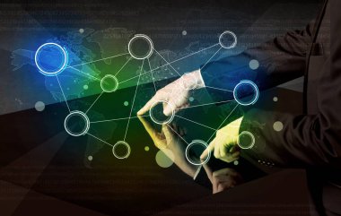 Etkileşimli tablo dokunmadan eller