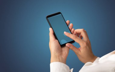 Mockup smartphone kullanarak el için