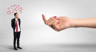 Büyük el mola adam