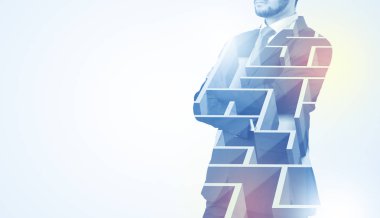 Ayakta ve labirent ile düşünme işadamı