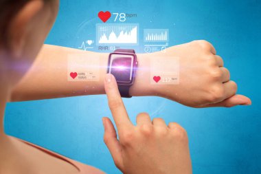 Kardiyo ve smartwatch.