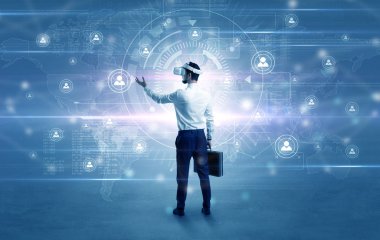 Bağlantı denetimi vj gözlüklü işadamı