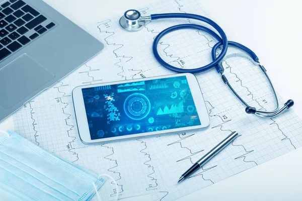 Modern medical technology system and devices — Stock Photo, Image