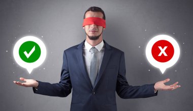 Blindfolded işadamı seçmek çalışıyor