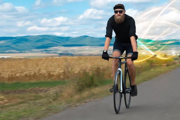 Magique jeune cycliste équitation — Photo