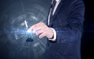 Tuşları ile bağlantı kavramı holding adam