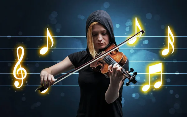 Joven violinista con hoja de música — Foto de Stock