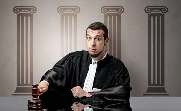 젊은 판사 결정 — 스톡 사진