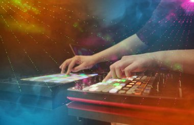 El ile partinin kulüp renkler dj Kumanda cihazı müzik karıştırma