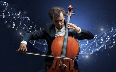 Yalnız besteci üzerinde Çello çalan