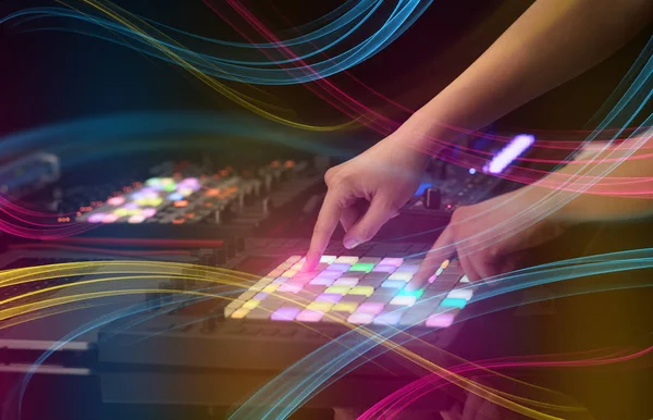 Mezcla Música Mano Controlador Midi Con Concepto Vibración Colorida — Foto de Stock