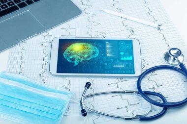 Tablet beyin işlevselliği konsepti ile tanılama