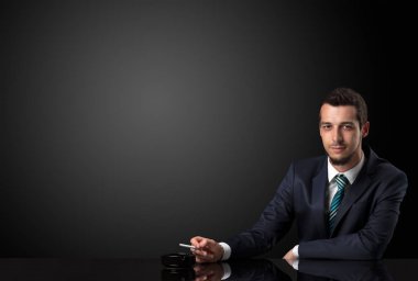 İşadamı holding Sigara.