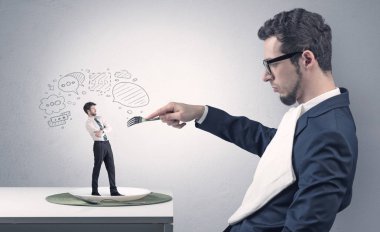 İşadamı küçük adam yemek istiyorum 