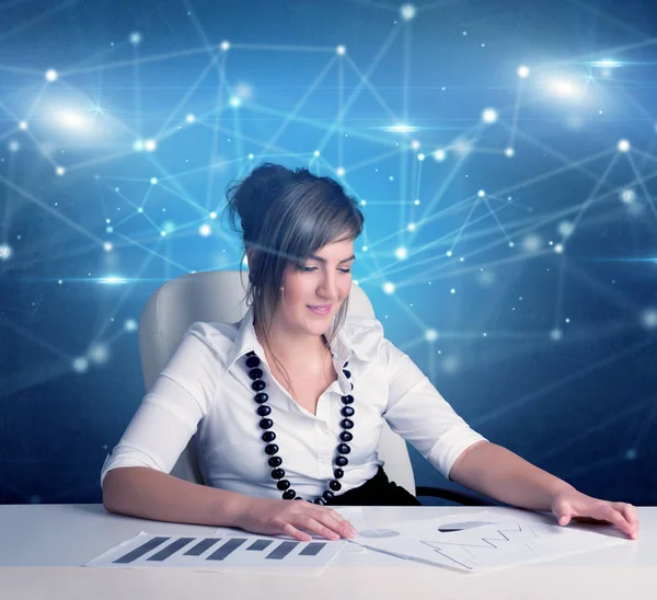 Manager in front of the office desk with link concept — Stock Photo, Image