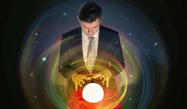 Sihirli top Word'de geleceği isteyen adam