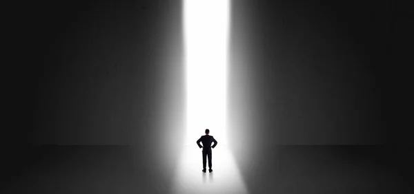 Businessman seeing the light at the end of something — Stock Photo, Image