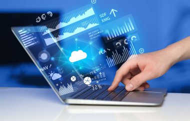 Raporlar ve grafikler kavramı yükleme ile dizüstü kullanarak ele