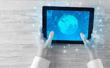 El tutma tablet küresel raporları ve borsa değişim kavramı ile