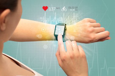 Döngüsü ve smartwatch kavramı.