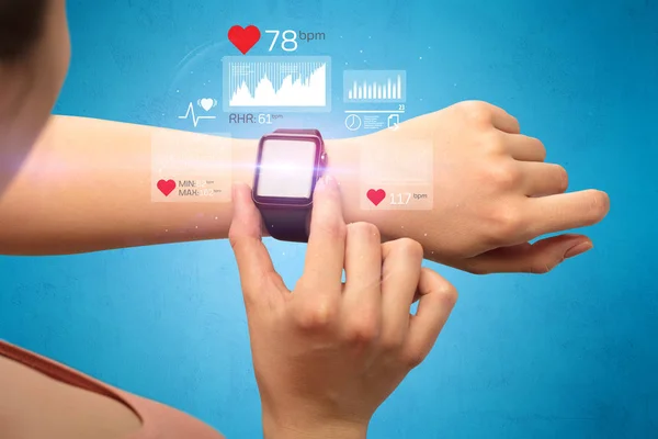 Cardio y smartwatch . — Foto de Stock