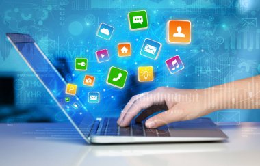 Uygulama grafik ve rapor kavramı sıçrayan ile dizüstü kullanarak ele