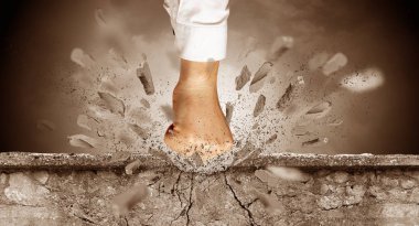 El sayısı yoğun ve stonewall sonu