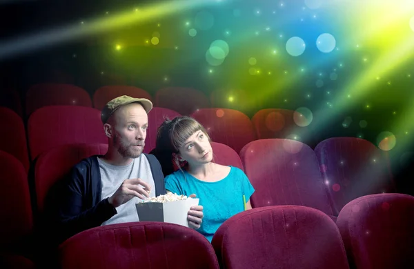 Couple watching something miraculous — Stock Photo, Image