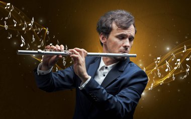 Yalnız besteci flüt üzerinde oynama