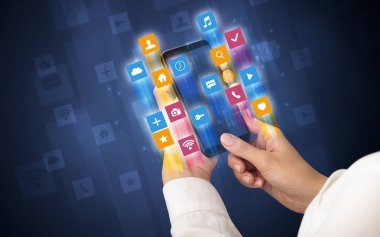 Smartphone ile açısal app simgeleri kullanarak ele