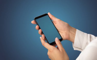 Mockup smartphone kullanarak el için