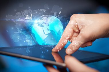 Tablet küresel emlak raporu kavramı ile dokunmadan el
