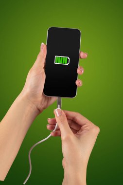 El telefon ile düşük pil şarj