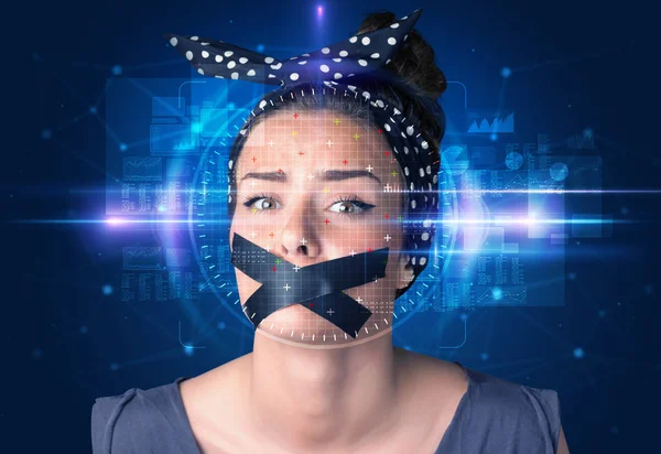 Biometrické ověření - detekce tváře ženy — Stock fotografie
