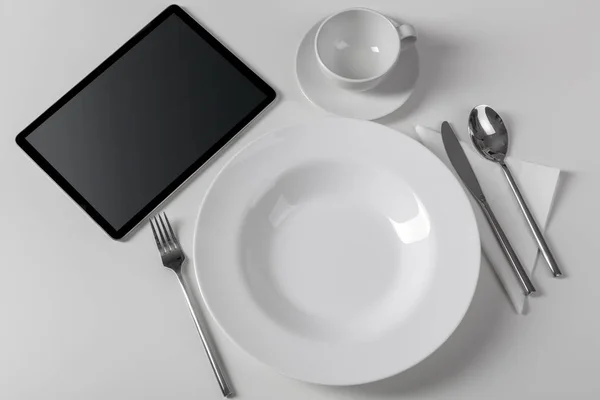 Посуд з концепцією планшета — стокове фото